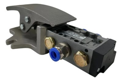 Kit Válvula Pedal Trava 5 V Rosca 1/4 C/ Conexão Para Tubo 6